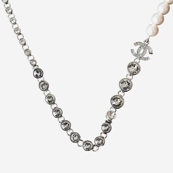 Chanel Pearl Crystal Strass CC Choker Necklace Silver - Picture 2 of 2